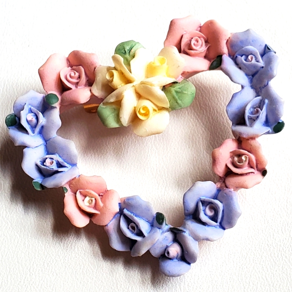 Vintage Avon Rose Heart Wreath Spring Brooch